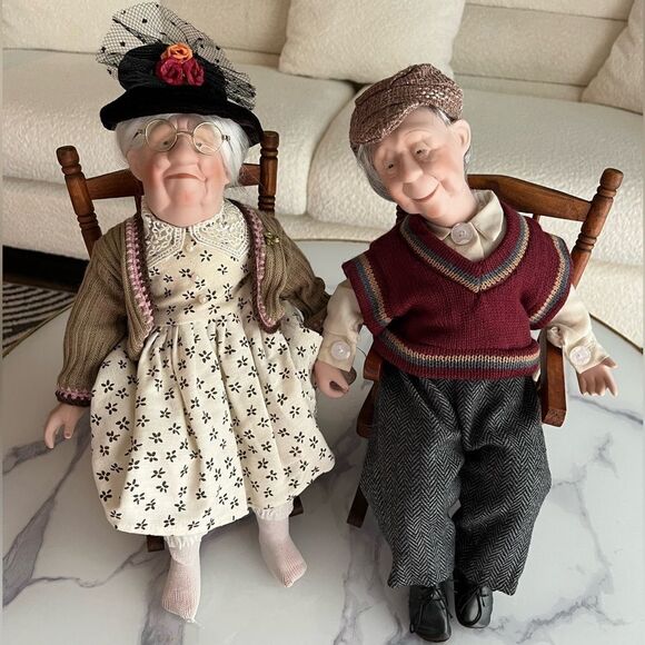 VINTAGE Porcelain Grandma and Grandpa Dolls Set 16" Matching Rocking‎ Chairs - Picture 1 of 14